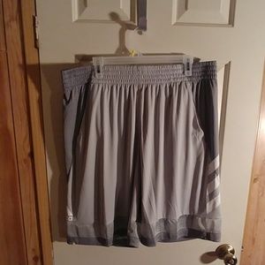 Men's Adidas XXL Basketball Shorts